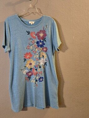 Umgee Womens Blue Short Sleeve T Shirt Dress Embroidered Flowers on Front Size L